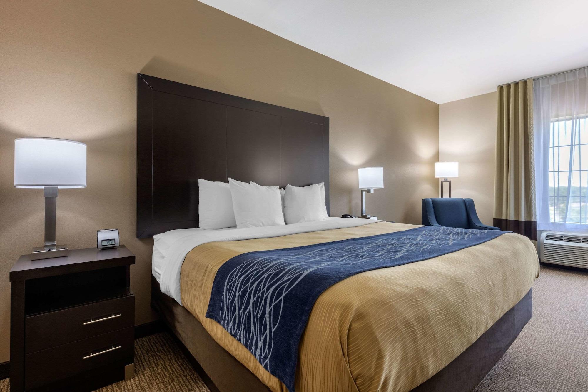 Comfort Inn & Suites North Little Rock Mccain Mall Bagian luar foto