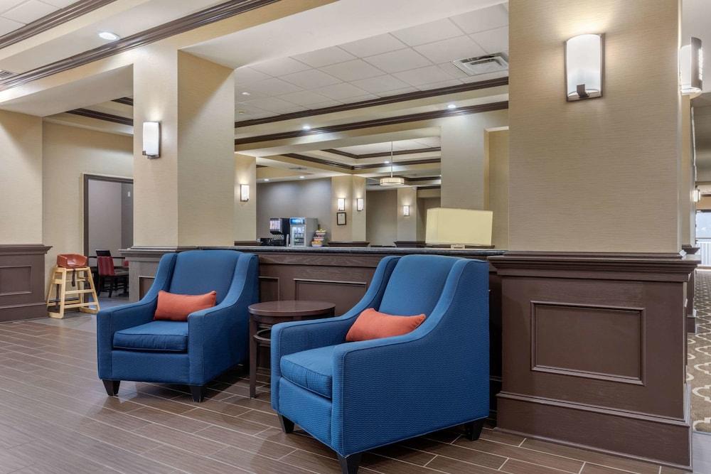 Comfort Inn & Suites North Little Rock Mccain Mall Bagian luar foto