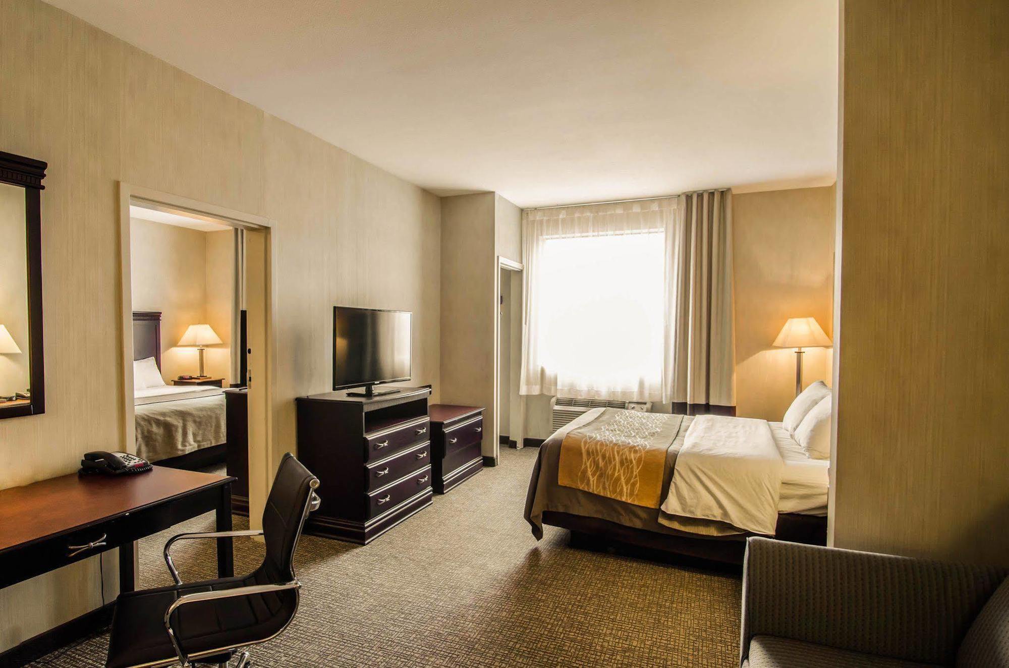 Comfort Inn & Suites North Little Rock Mccain Mall Bagian luar foto