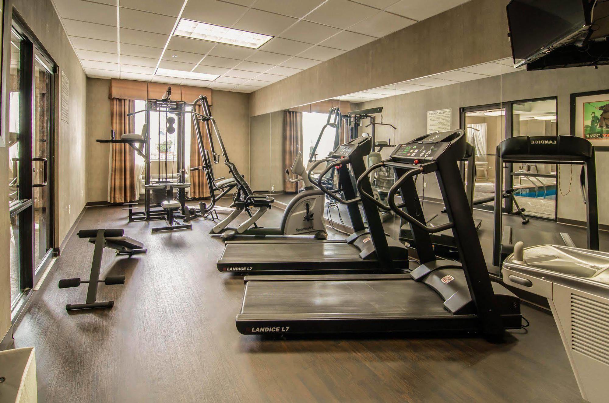 Comfort Inn & Suites North Little Rock Mccain Mall Bagian luar foto