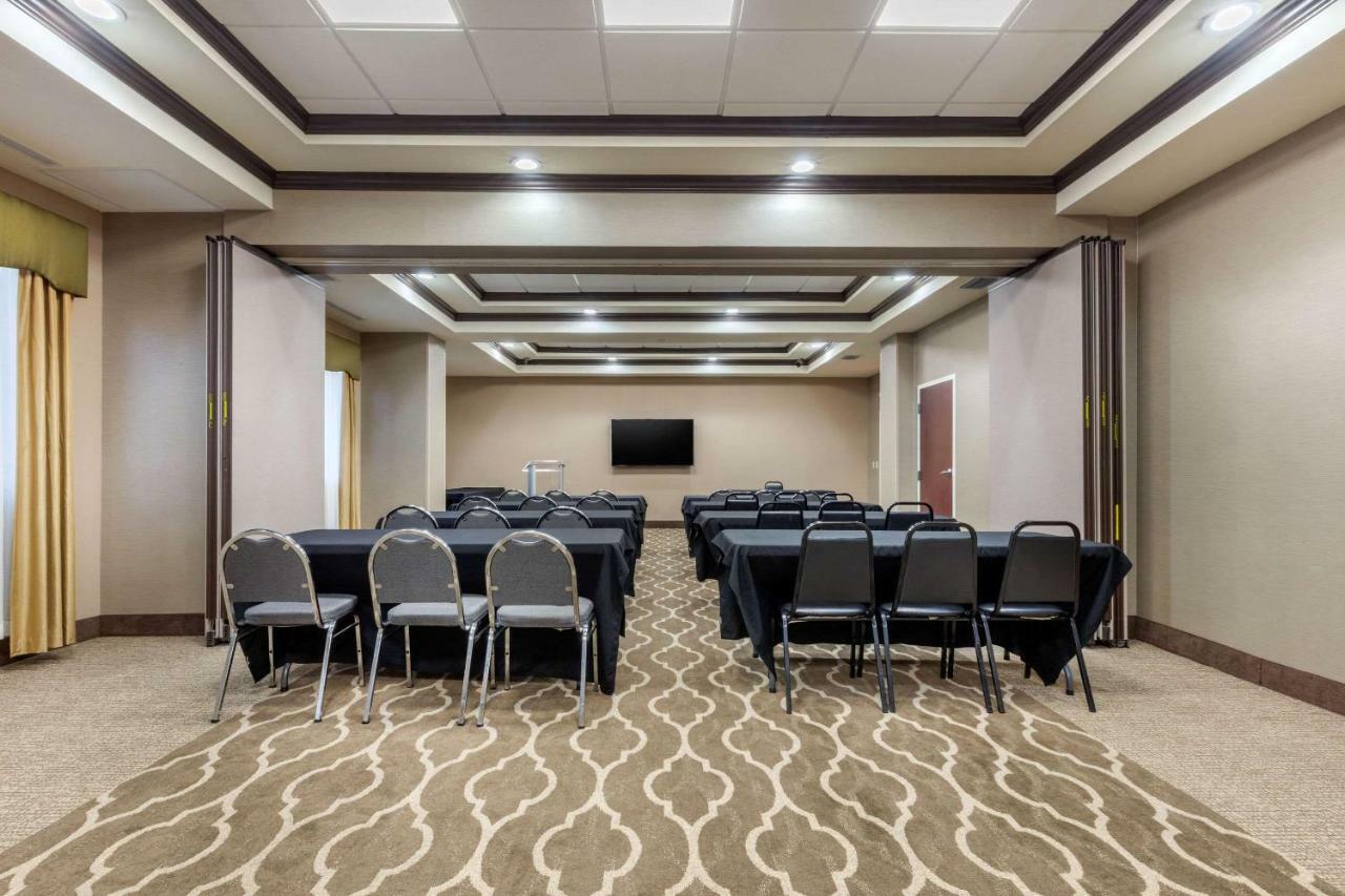 Comfort Inn & Suites North Little Rock Mccain Mall Bagian luar foto